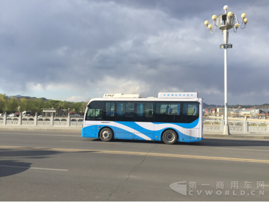 “工匠精神”鑄造堅實品質(zhì) 承德比亞迪首批純電動客車下線1328.png