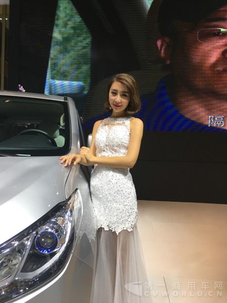 成都車展美女欣賞 7.jpg