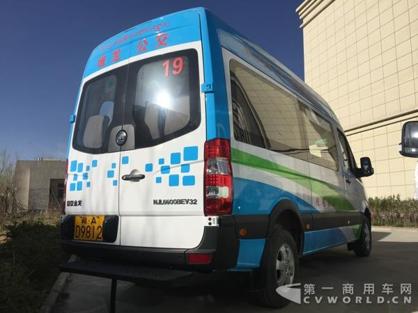 南京金龍開沃D11純電動公交車IMG_9911.jpg