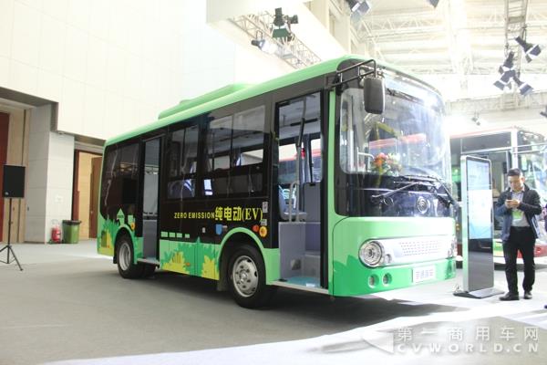 宇通ZK6650BEVG電動公交.jpg