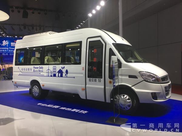 依維柯純電動(dòng)客車.jpg