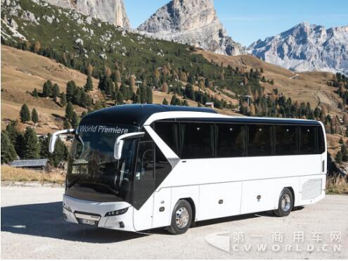 全新曼恩NEOPLAN Tourliner.jpg