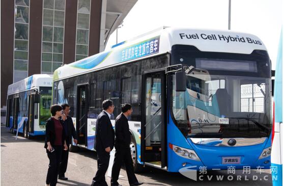 宇通燃料電池公交車.jpg