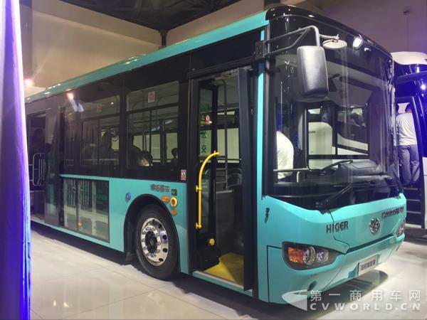 海格KLQ6109GAEV出電動(dòng)城市公交2.jpg