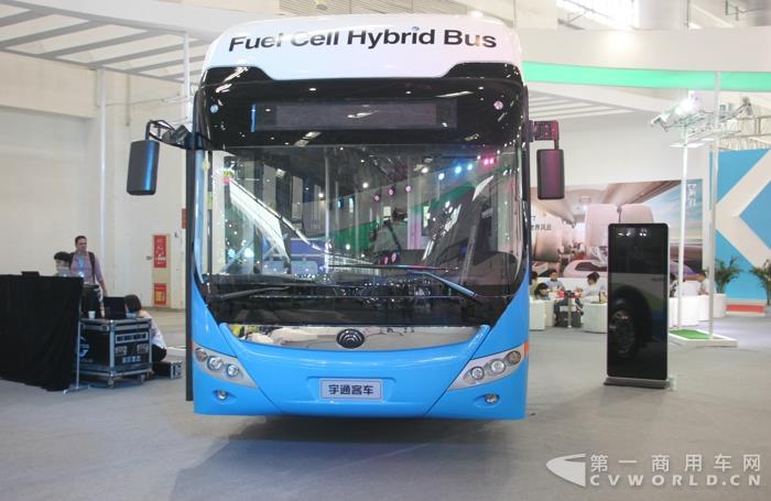 宇通12米燃料電池客車 (1).jpg