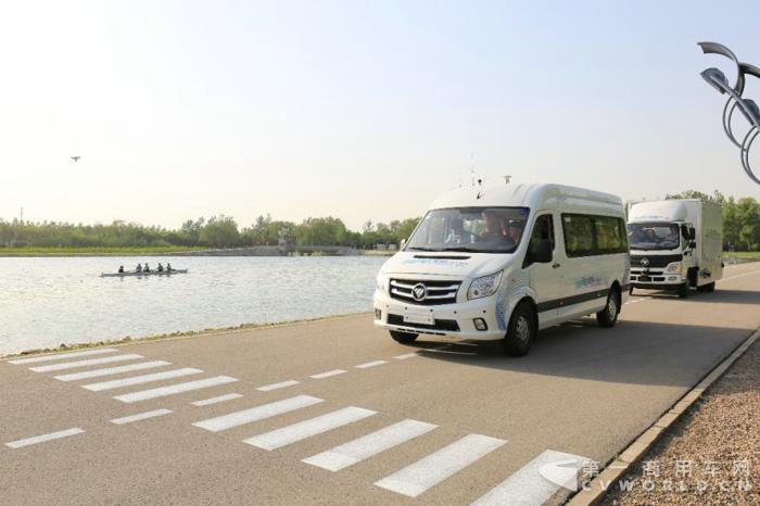 順義水上公園啟動示范運營 近距離體驗福田汽車自動駕駛.jpg