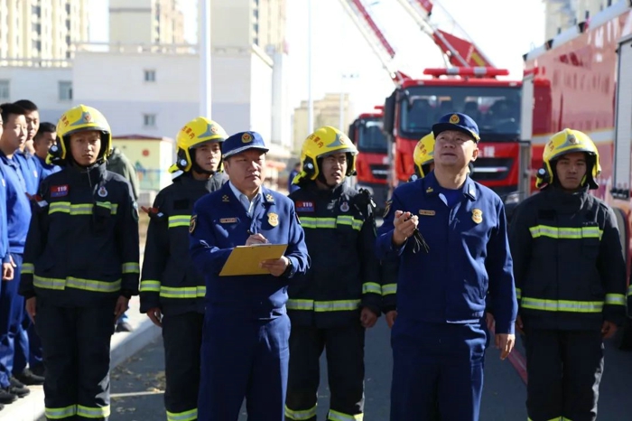 北奔消防車(chē)順利通過(guò)消防車(chē)輛作戰(zhàn)性能專(zhuān)項(xiàng)測(cè)試.jpg