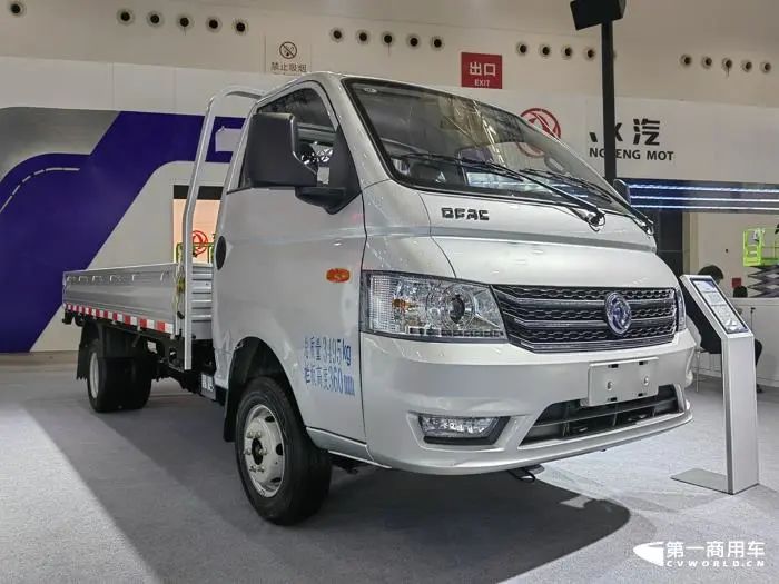 東風(fēng)輕型車2.jpg