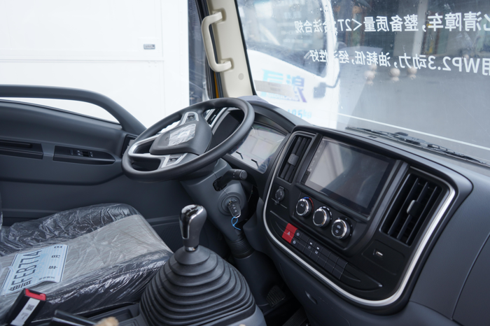 濰柴新能源商用車(chē)推出清障車(chē)新品6.png