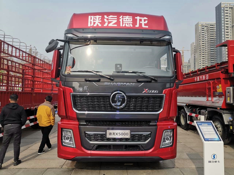 德龍X5000 8×4綠通版載貨車